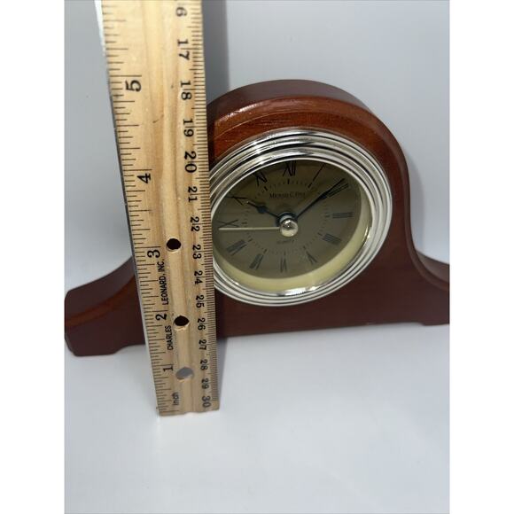 Vintage Micheal C. Fina Fifth Avenue Wood Desk Clock - Picture 3 of 5